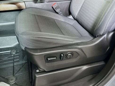 Used 2019 Chevrolet Silverado 1500 RST image 19