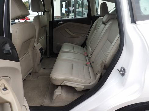 Used 2014 Ford C-MAX SEL w/ Equipment Group 302A FWD image 10