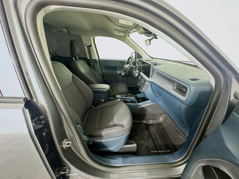 Used 2025 Ford Maverick XL image 29