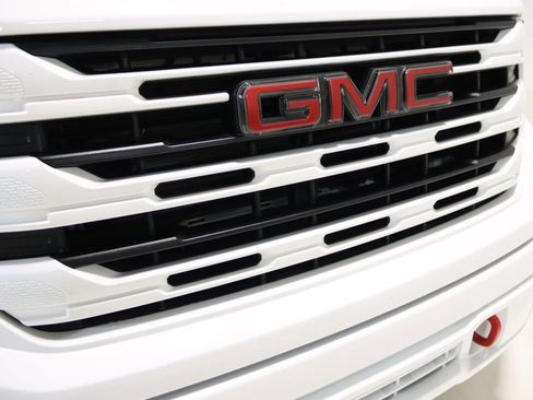 Used 2025 GMC Sierra 1500 Pro w/ Graphite Edition image 32