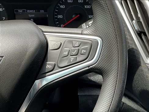 Used 2024 Chevrolet Malibu LT FWD image 13