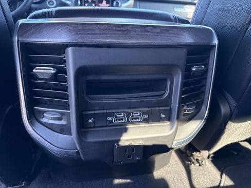 Used 2025 RAM 1500 Laramie image 20