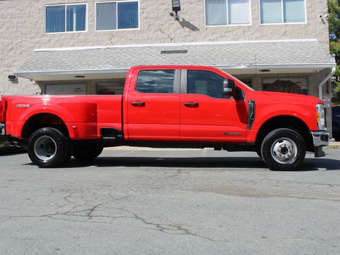 Used 2023 Ford F350 XL w/ XL Chrome Package image 24