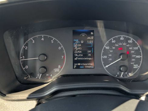 Certified 2023 Toyota Corolla LE image 8