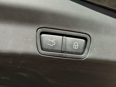 Used 2019 Alfa Romeo Stelvio Ti w/ Nero Edizione image 31