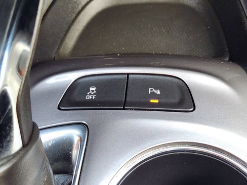Used 2024 Chevrolet Malibu LT FWD image 22