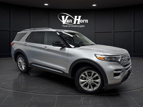 Used 2023 Ford Explorer Limited image 1