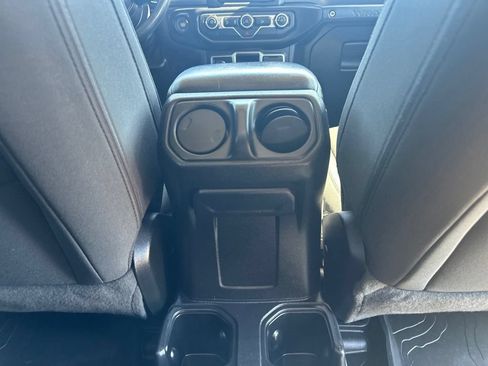 Used 2020 Jeep Wrangler Unlimited Sport AWD/4WD image 27