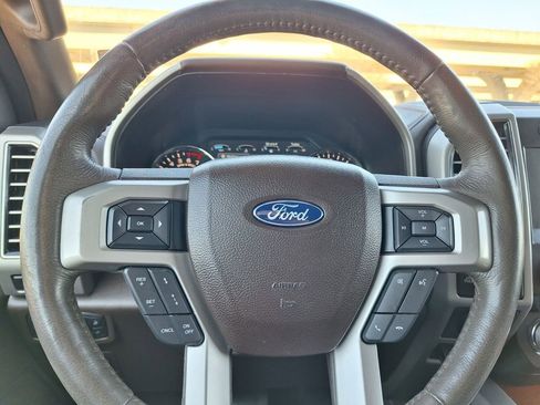 Used 2018 Ford F150 King Ranch w/ Equipment Group 601A Luxury image 20