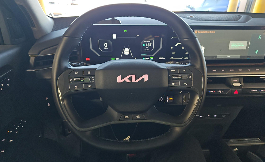 Used 2024 Kia EV9 Land AWD/4WD image 13
