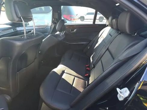 Used 2014 Mercedes-Benz E 350 4MATIC Sedan w/ Premium 1 Package image 16