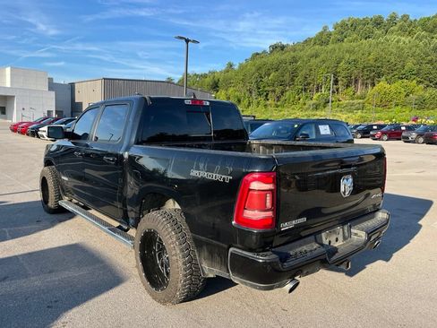 Used 2023 RAM 1500 Laramie AWD/4WD image 4