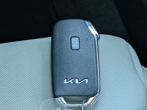 Certified 2022 Kia K5 LXS FWD image 24