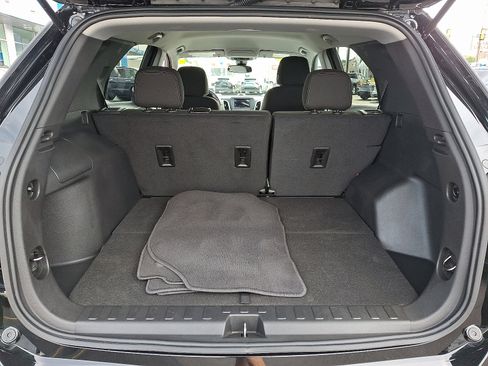 Used 2023 Chevrolet Equinox LS w/ LS Convenience Package image 27