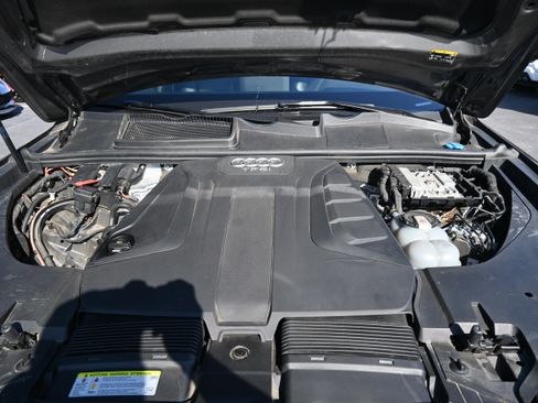 Used 2018 Audi Q7 2.0T Premium Plus image 35