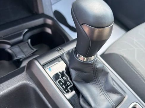 Used 2023 Toyota Tacoma TRD Sport AWD/4WD image 30