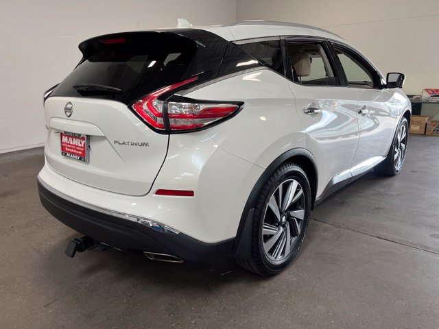Used 2016 Nissan Murano Platinum w/ Platinum Technology Package FWD image 3