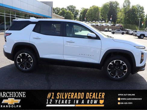 New 2026 Chevrolet Equinox LT w/ Convenience Package II FWD image 1