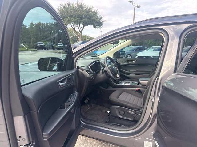 Used 2021 Ford Edge SE AWD/4WD image 13