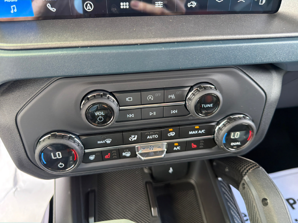 New 2026 Ford Bronco Raptor w/ Interior Carbon Fiber Pack AWD/4WD image 27