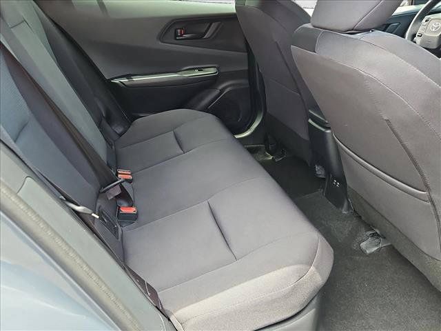Used 2025 Toyota Prius LE FWD image 26