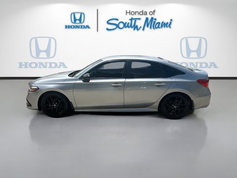 Used 2023 Honda Civic Sport image 4