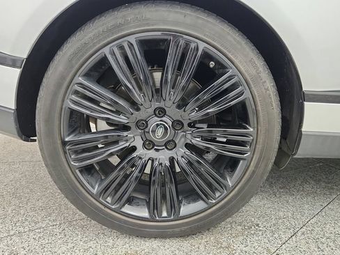 Used 2019 Land Rover Range Rover Supercharged AWD/4WD image 46