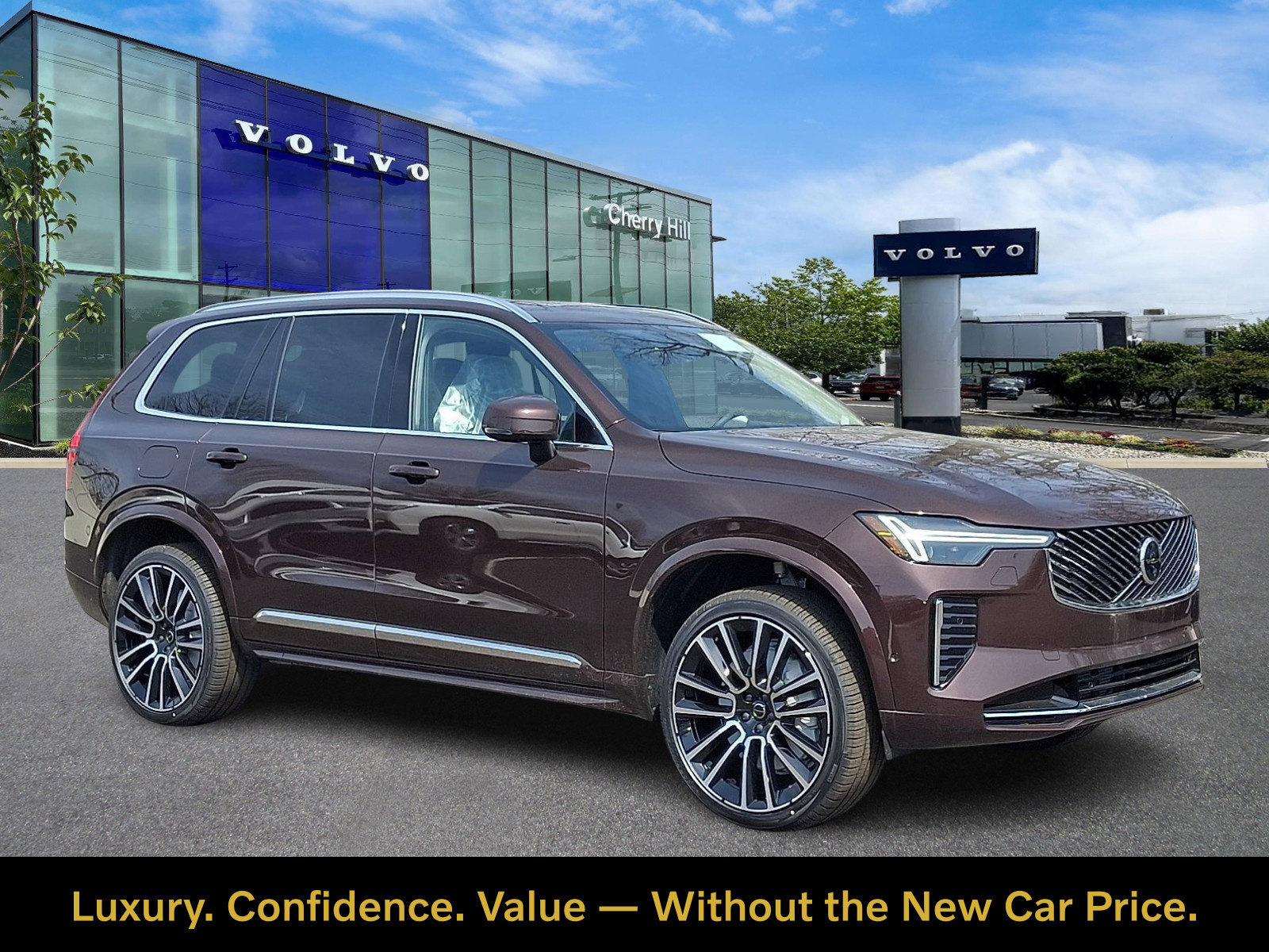 Certified 2026 Volvo XC90 B6 Plus w/ Protection Package Premier AWD/4WD image 1