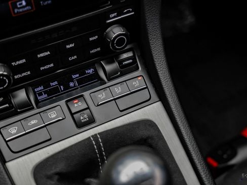 Used 2020 Porsche 718 Cayman GT4 image 71