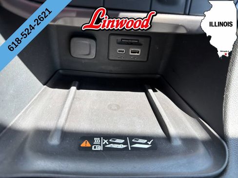 Used 2023 GMC Acadia AT4 w/ Preferred Package AWD/4WD image 21
