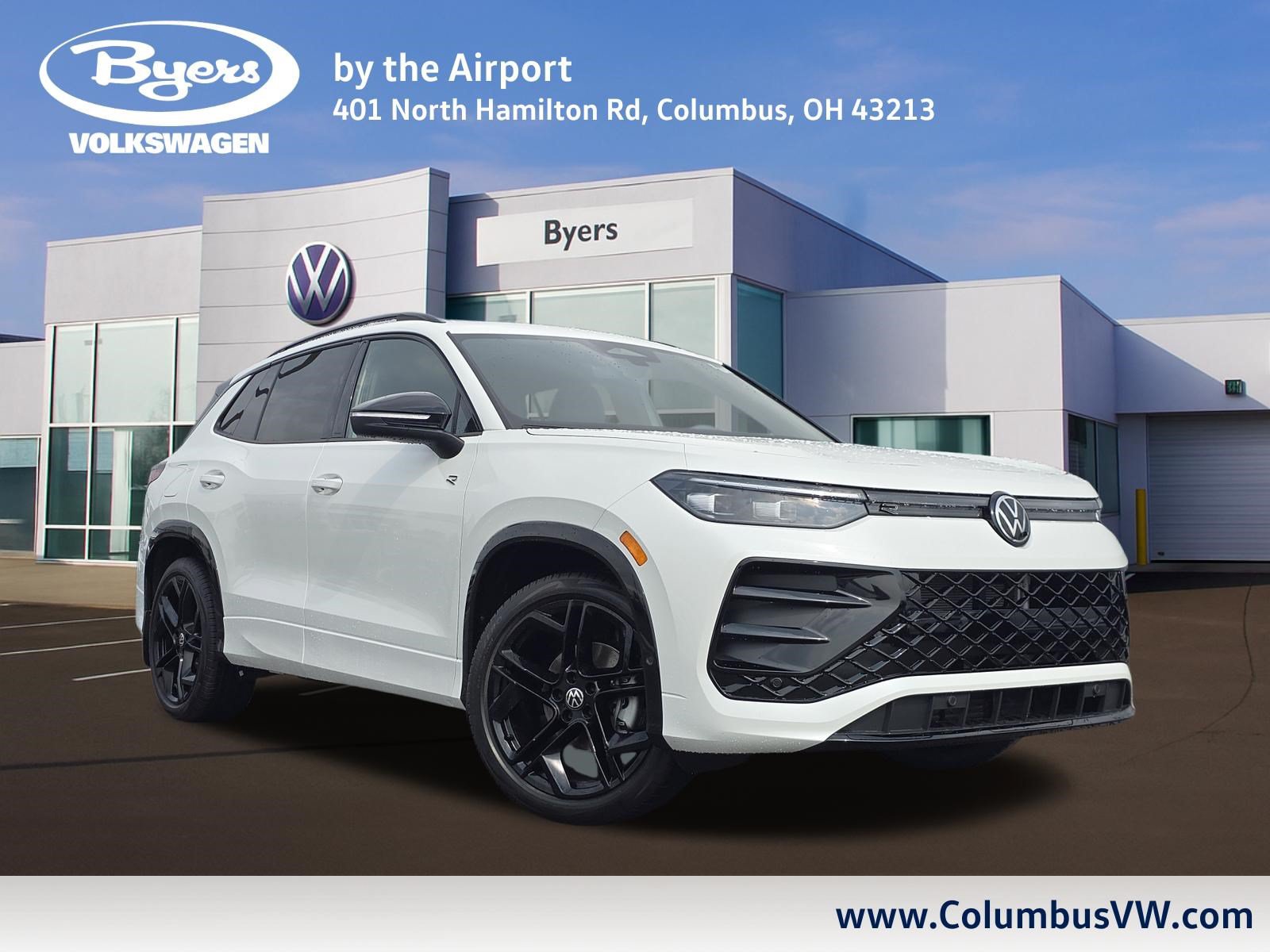 New 2026 Volkswagen Tiguan SE R-Line FWD 360° Tour