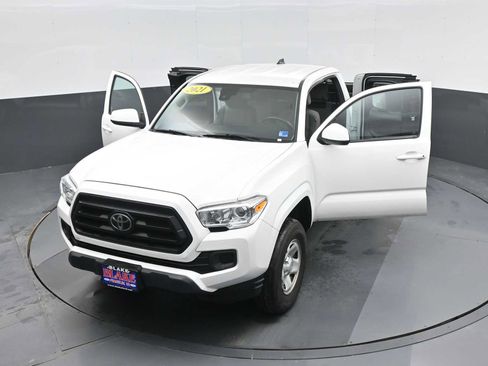 Used 2021 Toyota Tacoma SR image 38