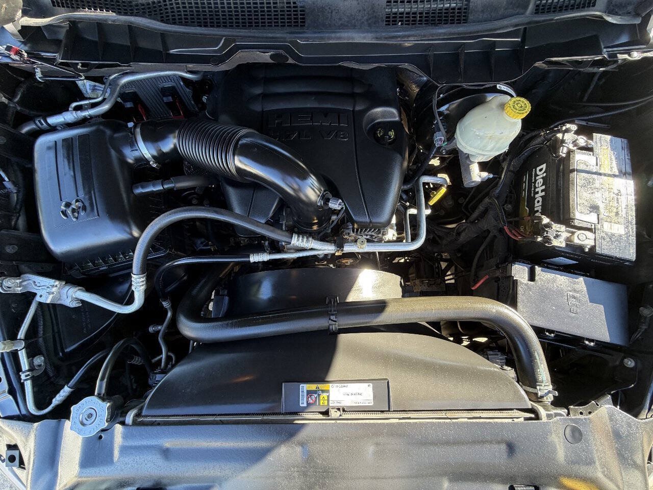 Used 2015 RAM 1500 Limited RWD image 21