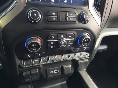 Used 2019 Chevrolet Silverado 1500 LT Trail Boss image 24