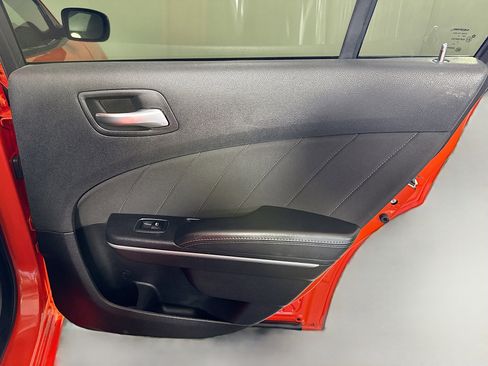 Used 2021 Dodge Charger SXT image 28