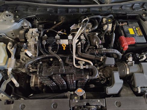 Used 2022 Nissan Altima 2.5 SV FWD image 30
