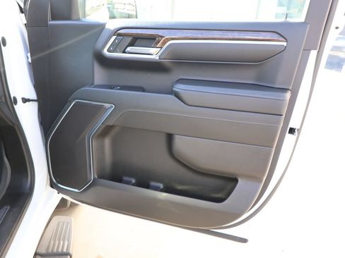 Used 2023 GMC Sierra 1500 Elevation w/ LPO, Elevation Black Package AWD/4WD image 38