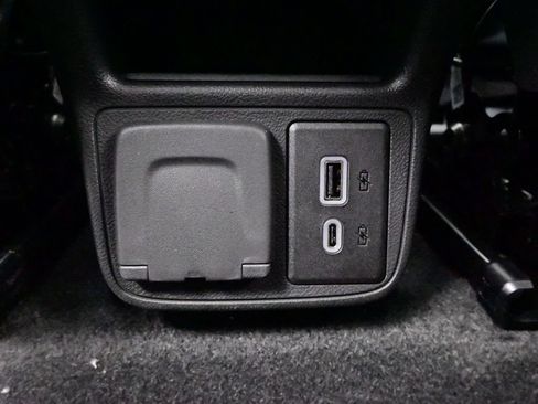 New 2026 Chevrolet TrailBlazer LT w/ Convenience Package FWD image 42