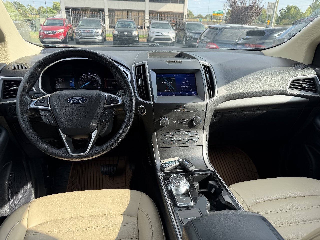 Used 2020 Ford Edge SEL w/ Convenience Package FWD image 16