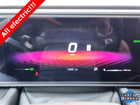 Used 2025 Dodge Charger R/T w/ Quick Order Package 25M R/T image 17