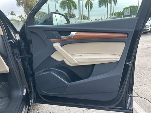 Used 2022 Audi Q5 2.0T Premium Plus image 27