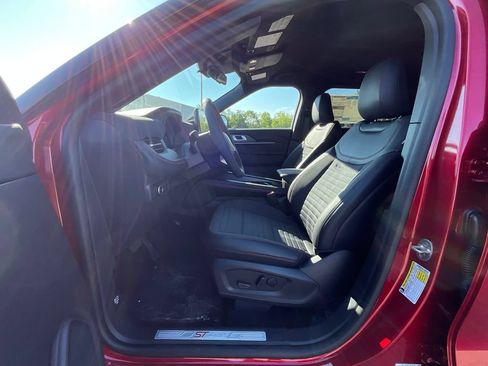 New 2026 Ford Explorer ST-Line AWD/4WD image 23
