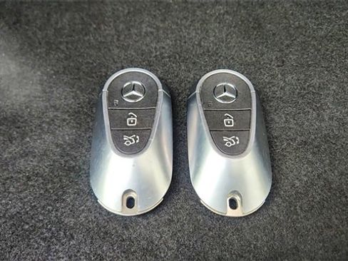 Used 2023 Mercedes-Benz C 300 Sedan image 58