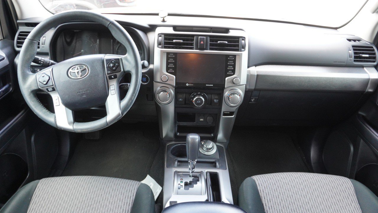 Used 2021 Toyota 4Runner SR5 AWD/4WD image 14