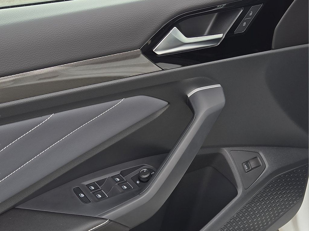 Certified 2026 Volkswagen Jetta SEL FWD image 16