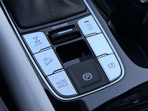 Certified 2025 Hyundai Tucson SEL image 22