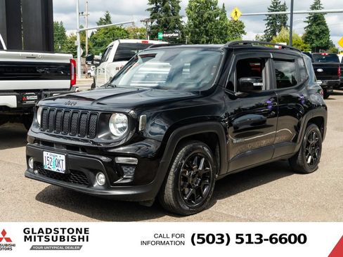 Used 2019 Jeep Renegade Altitude w/ Quick Order Package 2XM FWD image 4