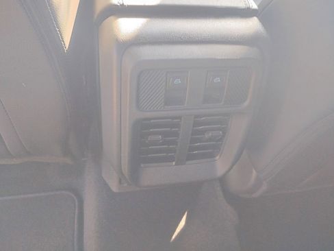 New 2025 Ford Bronco Outer Banks w/ Sasquatch Package image 17