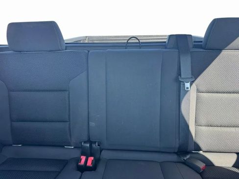 Used 2018 Chevrolet Silverado 1500 LT w/ All Star Edition AWD/4WD image 9