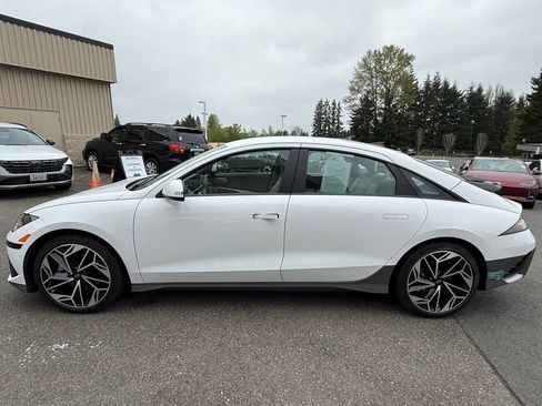 Used 2025 Hyundai Ioniq 6 Limited RWD image 4